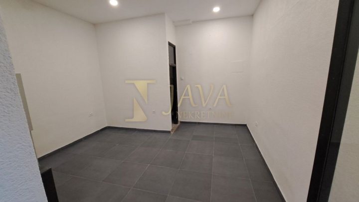 Komerčné na predaj 22 m² – Rijeka