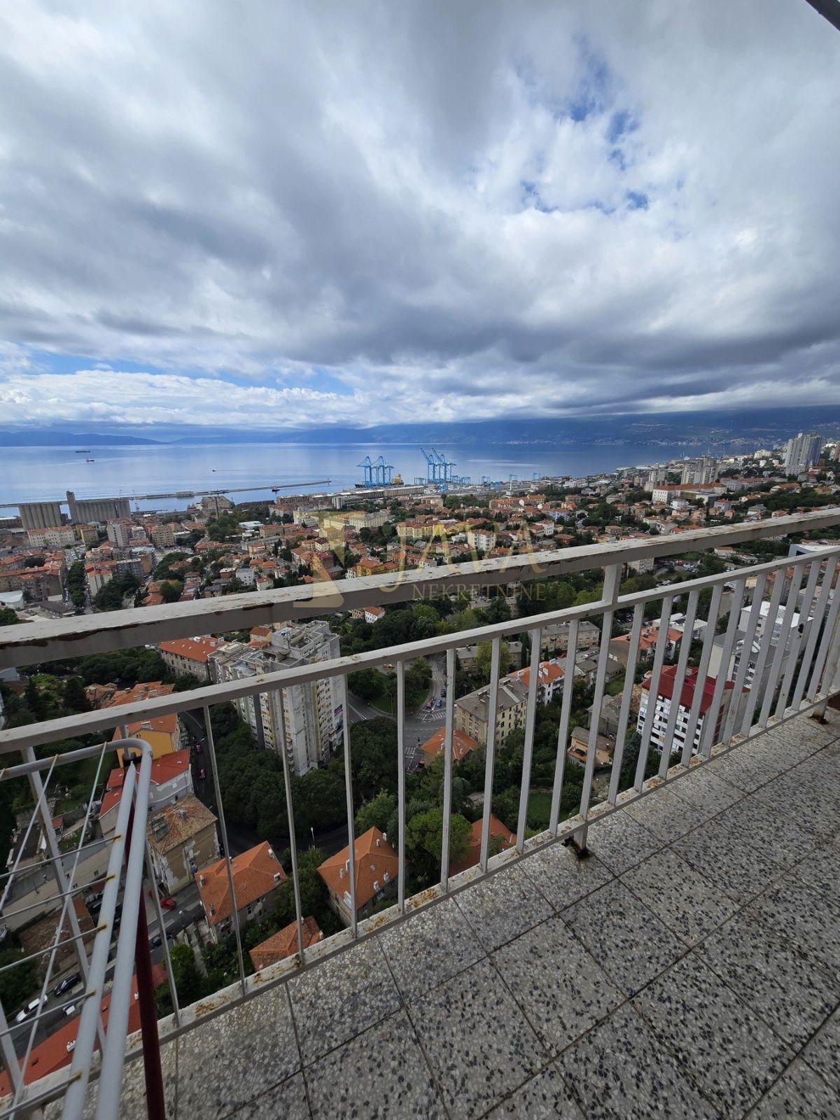 Stan Na prodaju - PRIMORSKO-GORANSKA RIJEKA