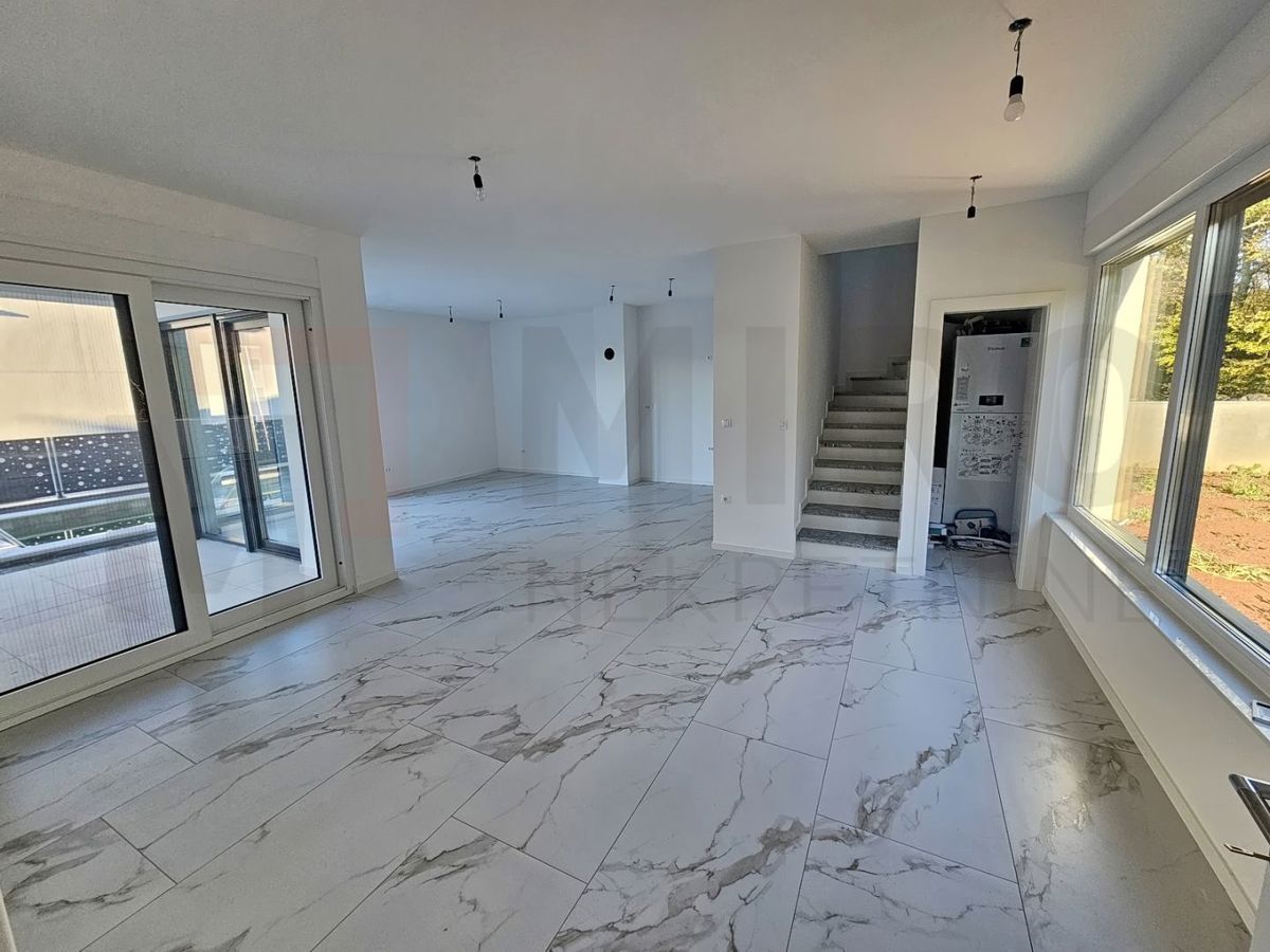 Casa In vendita - Primorsko-goranska Krk - foto 3/17