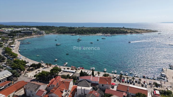 Parcela na predaj 2400 m² – Novalja