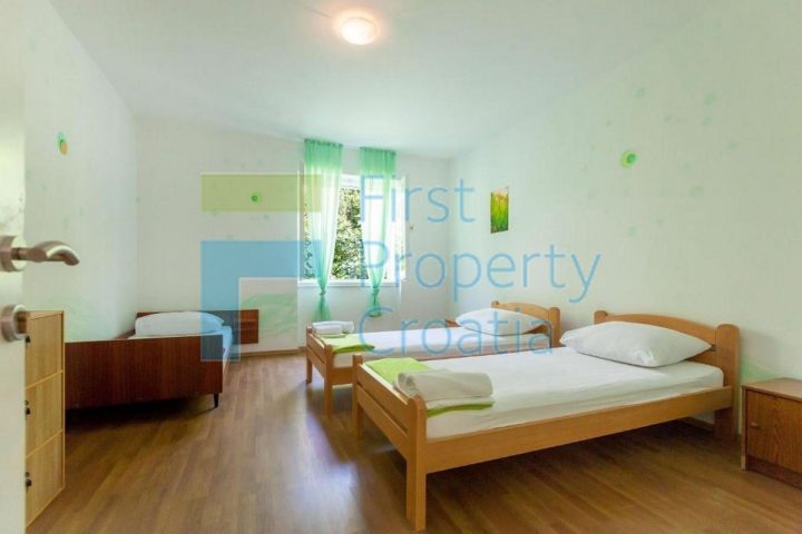 Casa in vendita 330 m² – Brač