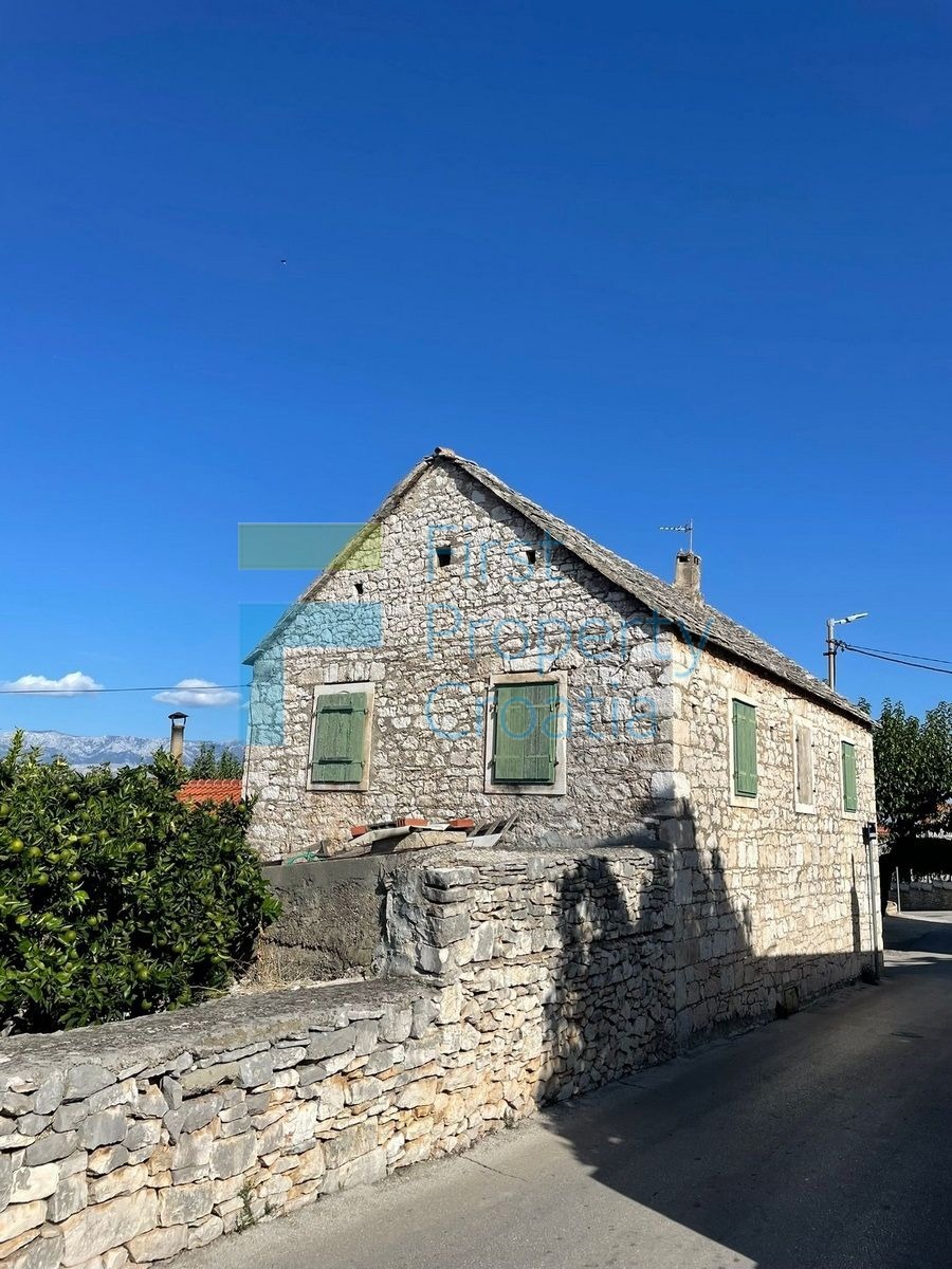 Hiša Na predaj - SPLITSKO-DALMATINSKA BRAČ
