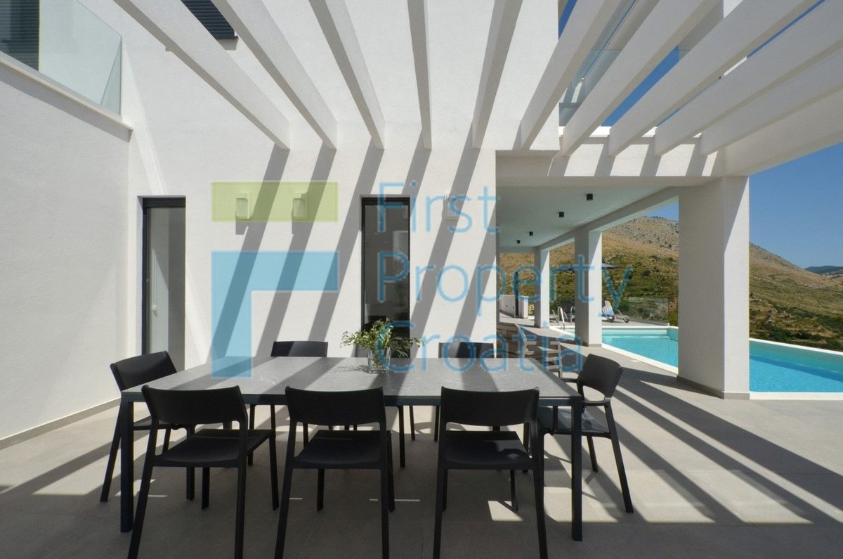 House For sale - Splitsko-dalmatinska Split - foto 3/12