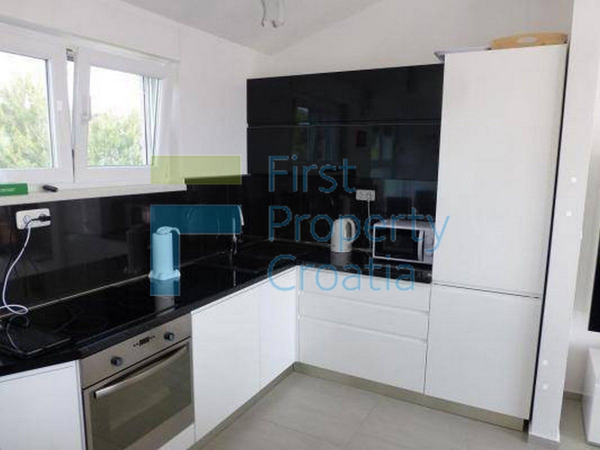 Apartment Zu verkaufen - SPLITSKO-DALMATINSKA ČIOVO