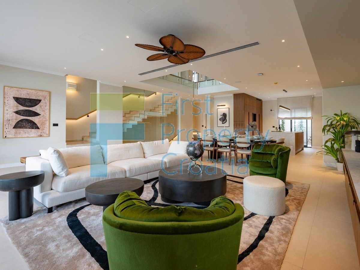 Haus Zu verkaufen - SPLITSKO-DALMATINSKA TROGIR