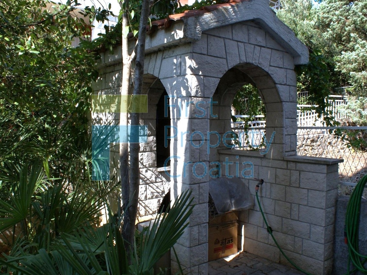 House For sale - šibensko-kninska šibenik - foto 1/8