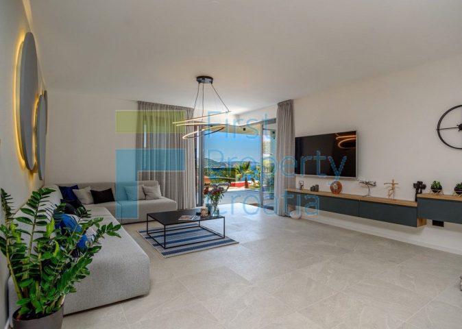 Haus Zu verkaufen - Splitsko-dalmatinska Trogir - foto 2/16