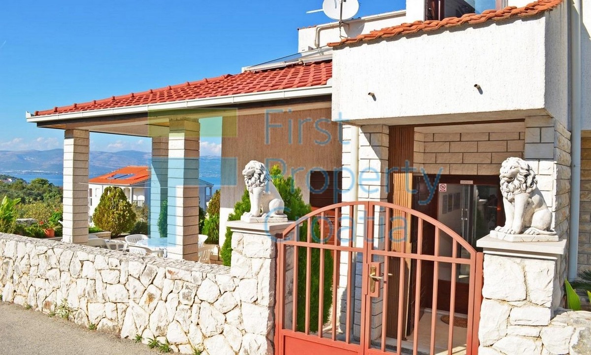 Haus Zu verkaufen - SPLITSKO-DALMATINSKA TROGIR