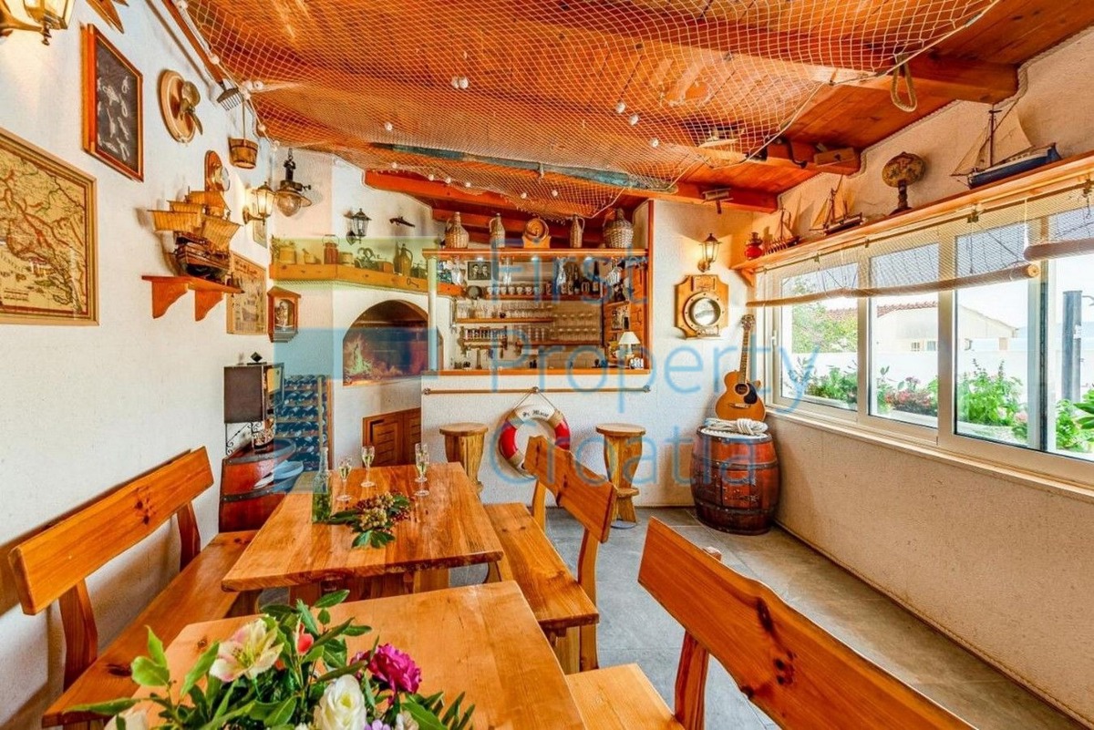 Haus Zu verkaufen - SPLITSKO-DALMATINSKA TROGIR