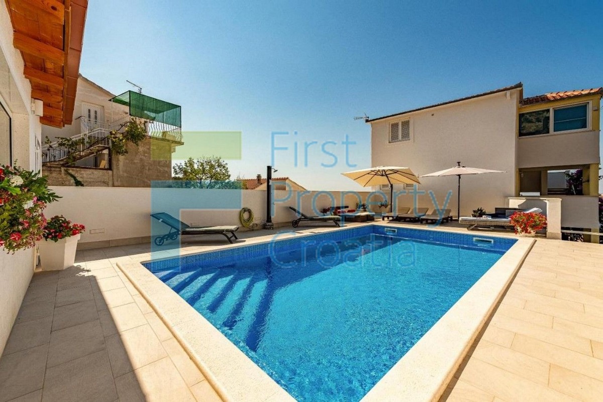 Haus Zu verkaufen - Splitsko-dalmatinska Trogir - foto 5/11