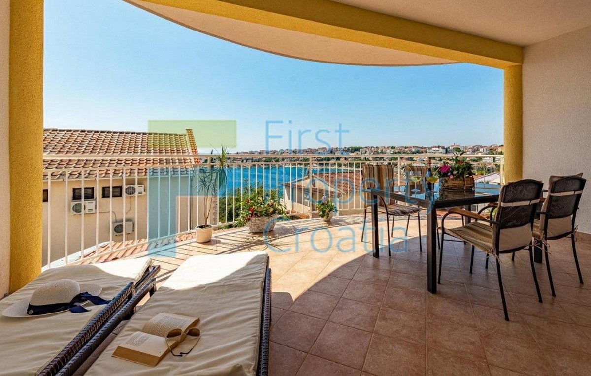 Haus Zu verkaufen - SPLITSKO-DALMATINSKA TROGIR