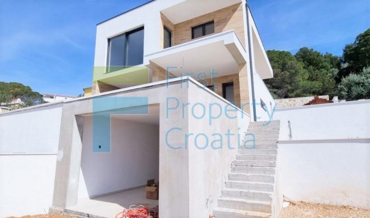Haus Zu verkaufen - Splitsko-dalmatinska Trogir - foto 2/6
