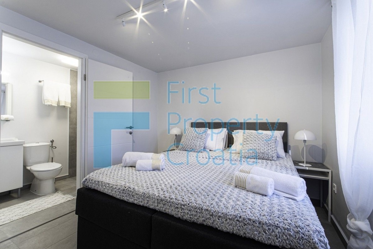 Apartment Zu verkaufen - šibensko-kninska Rogoznica - foto 2/16