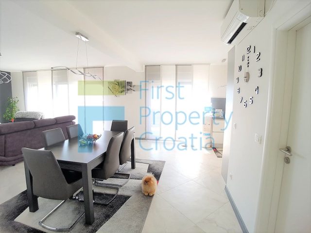 Appartement à vendre 230 m² – Čiovo