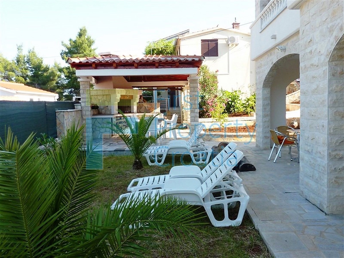 Haus Zu verkaufen - SPLITSKO-DALMATINSKA ŠOLTA