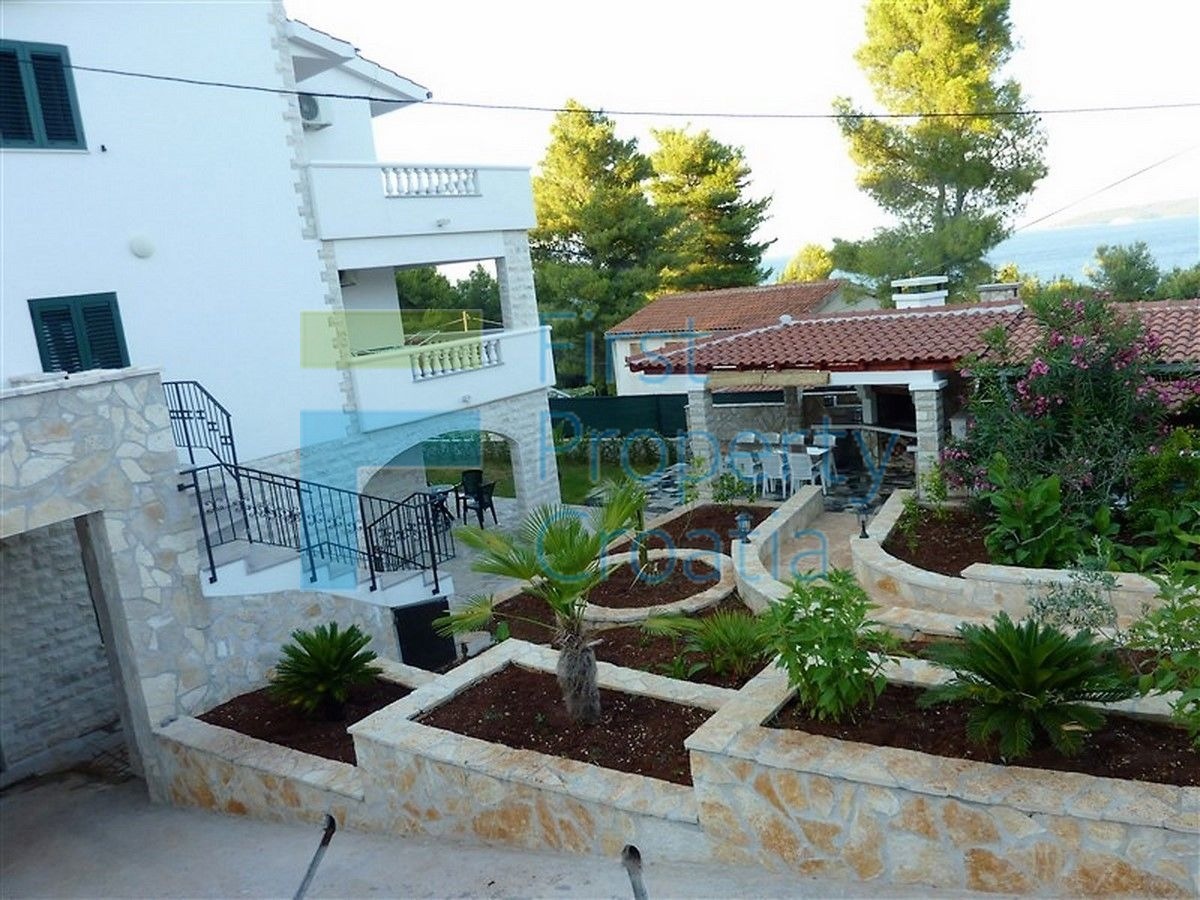Haus Zu verkaufen - SPLITSKO-DALMATINSKA ŠOLTA