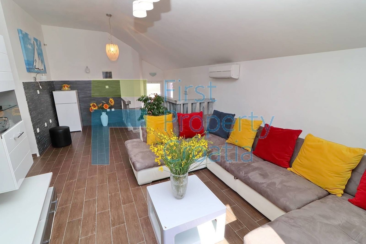 Maison À vendre - DUBROVAČKO-NERETVANSKA KORČULA