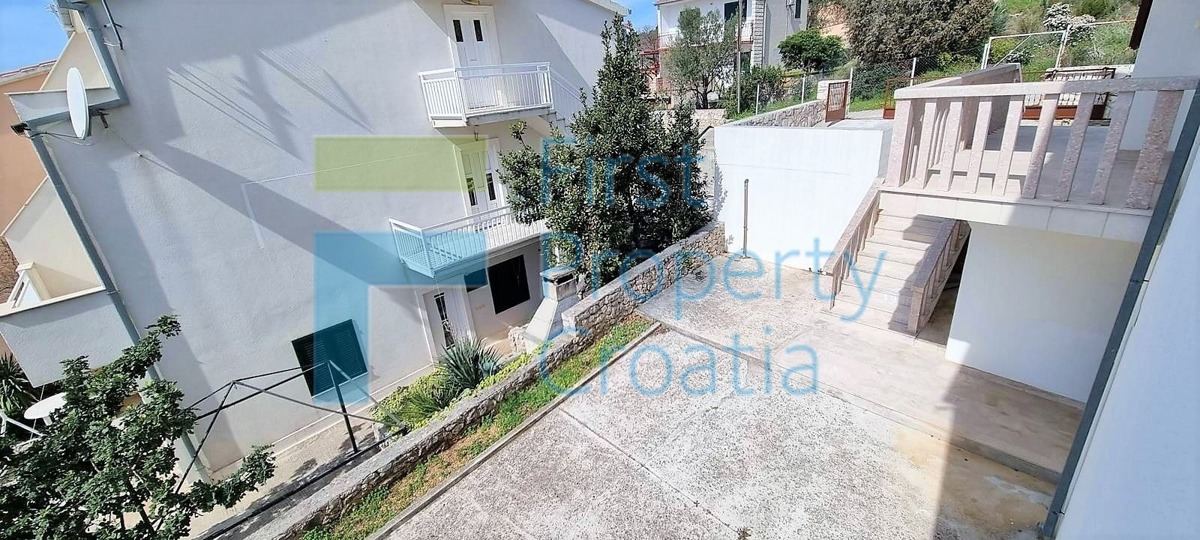 House For sale - SPLITSKO-DALMATINSKA ČIOVO