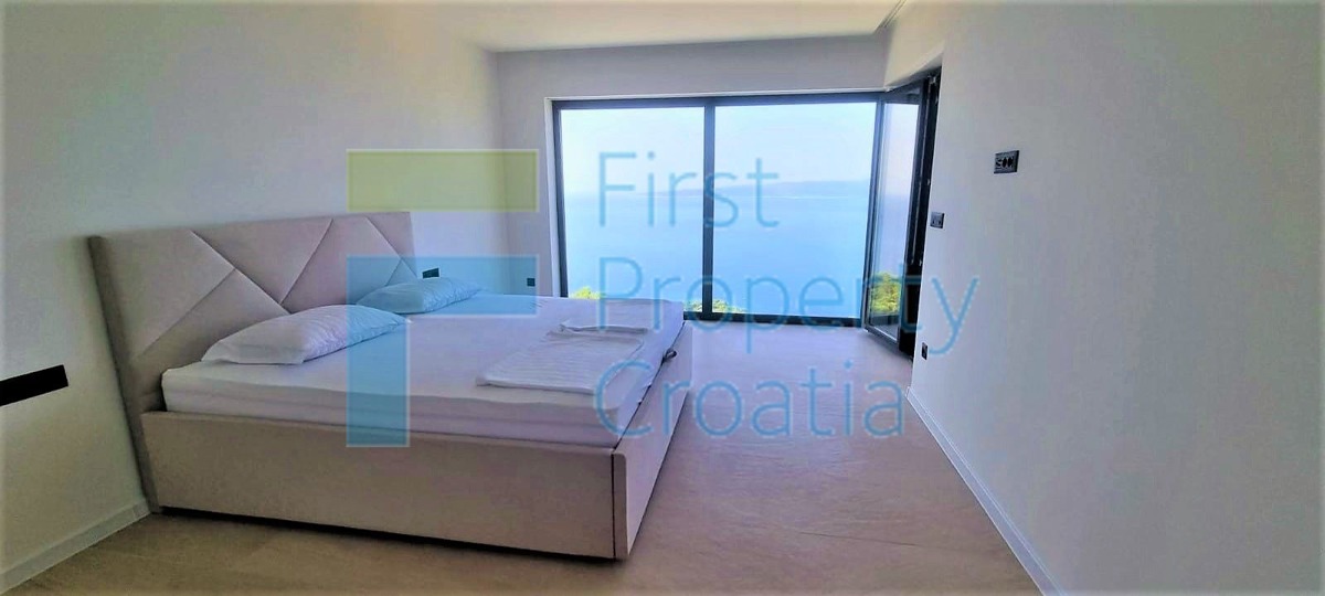 Casa In vendita - SPLITSKO-DALMATINSKA MAKARSKA