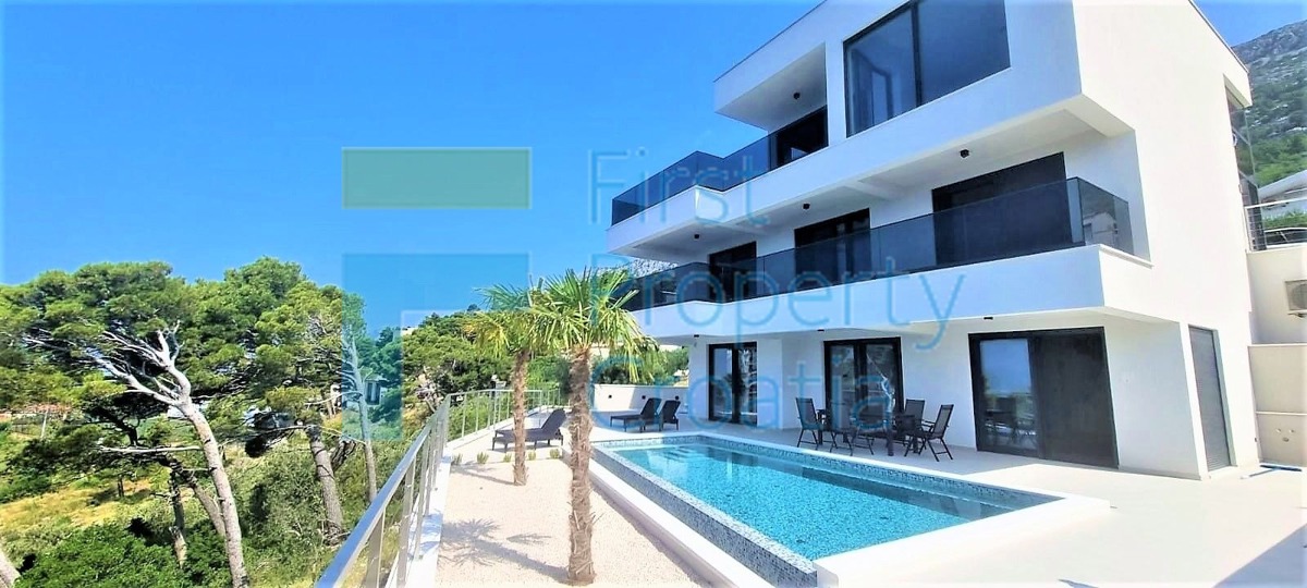 Casa In vendita - SPLITSKO-DALMATINSKA MAKARSKA