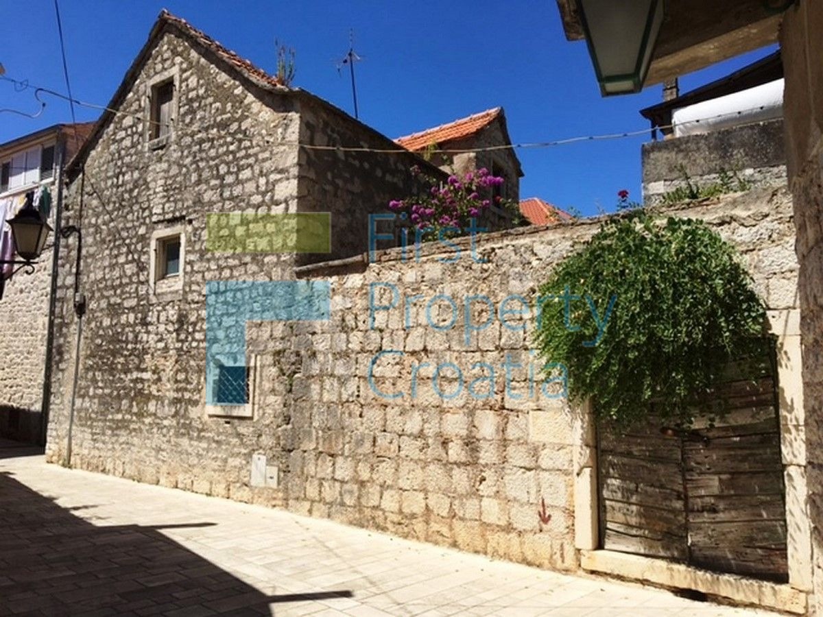 Haus Zu verkaufen - SPLITSKO-DALMATINSKA HVAR