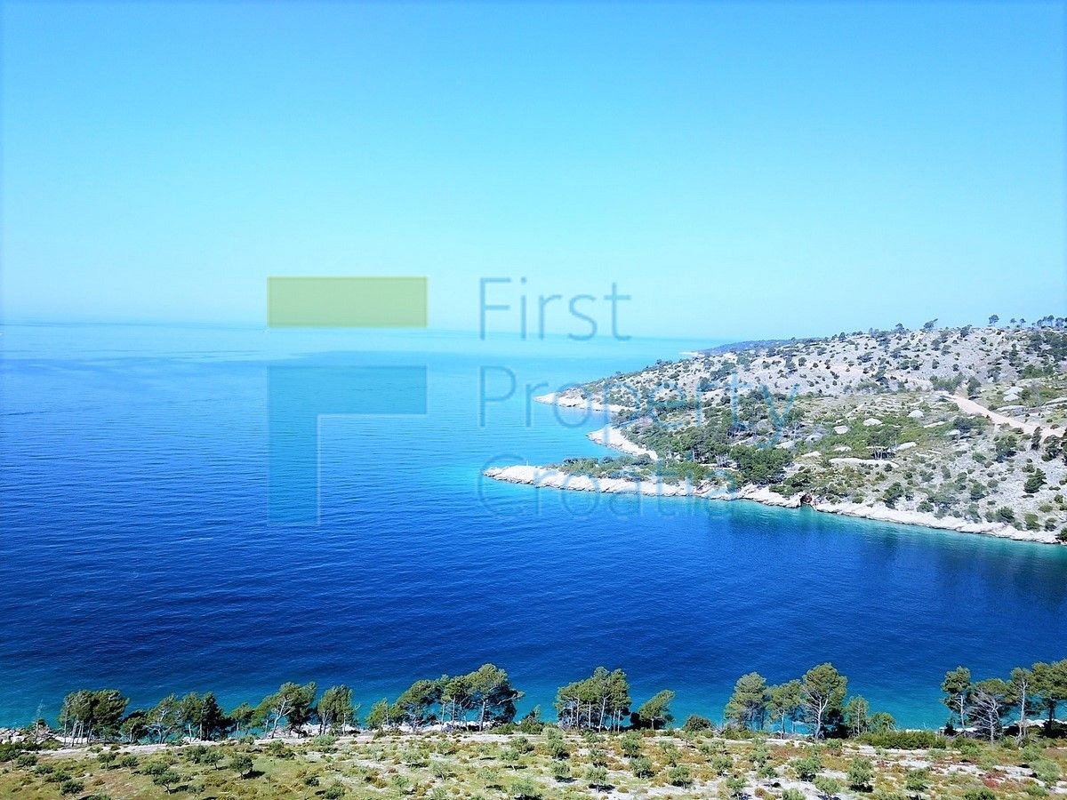 House For sale - SPLITSKO-DALMATINSKA BRAČ
