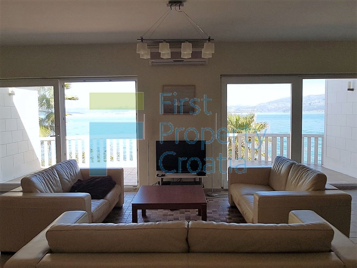 House For sale - Splitsko-dalmatinska Brač - foto 1/13