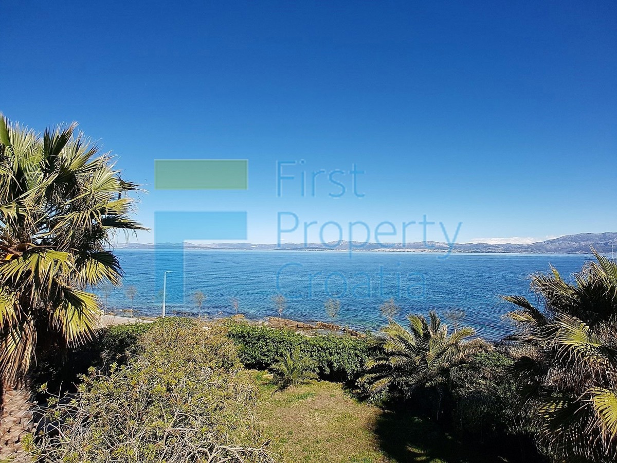 House For sale - SPLITSKO-DALMATINSKA BRAČ