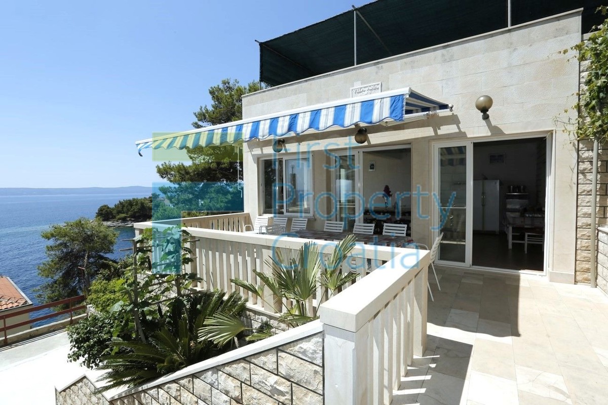 House For sale - SPLITSKO-DALMATINSKA BRAČ