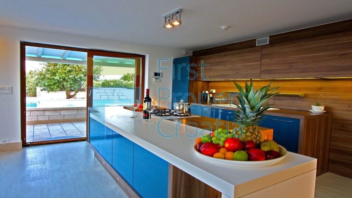 House for sale 239 m² – Brač