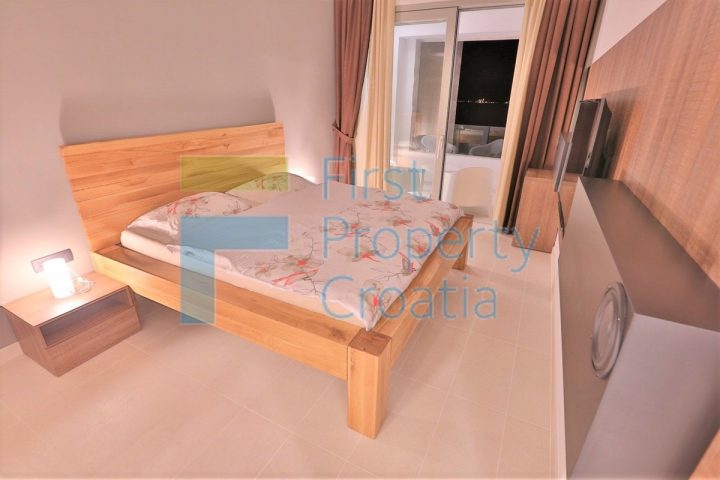 Casa In vendita - Splitsko-dalmatinska Brač - foto 5/13