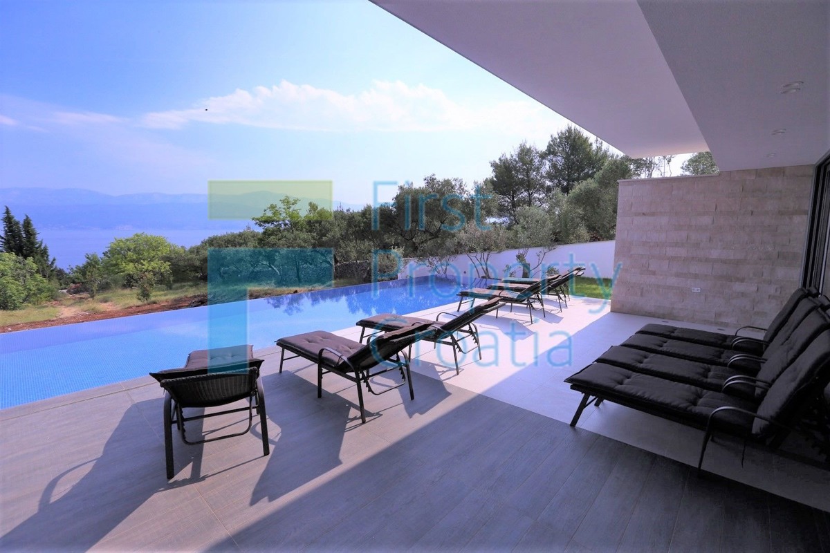 House For sale - Splitsko-dalmatinska Brač - foto 1/13