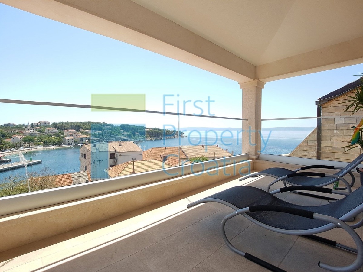 House For sale - SPLITSKO-DALMATINSKA BRAČ