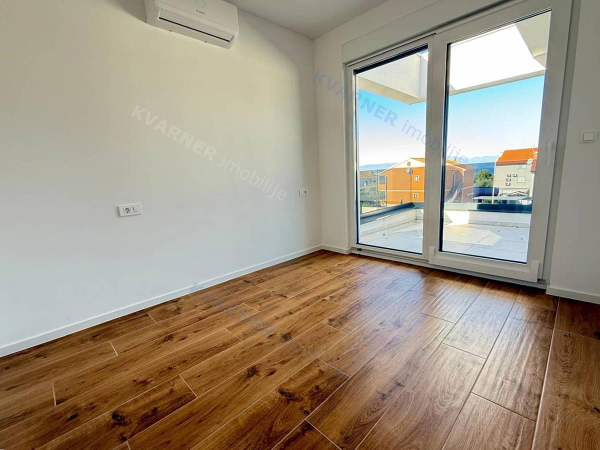 Casa In vendita - PRIMORSKO-GORANSKA KRK