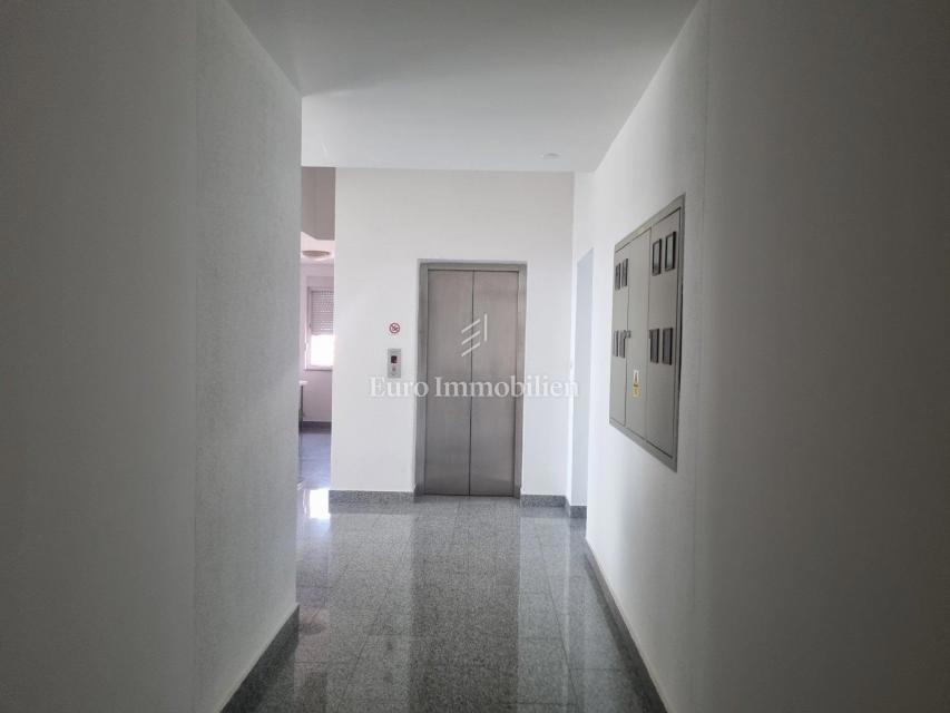Appartamento In vendita - PRIMORSKO-GORANSKA CRIKVENICA