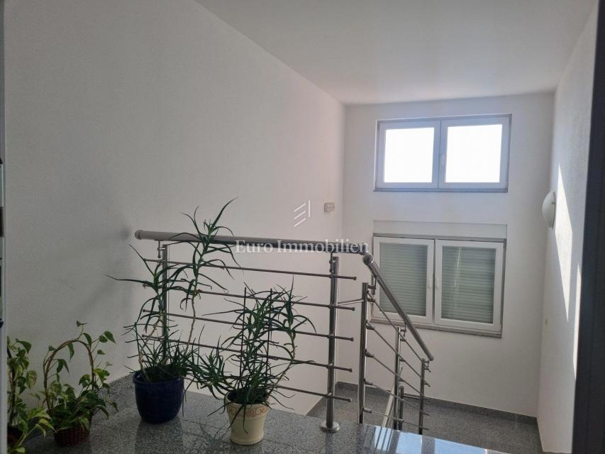 Appartamento In vendita - PRIMORSKO-GORANSKA CRIKVENICA