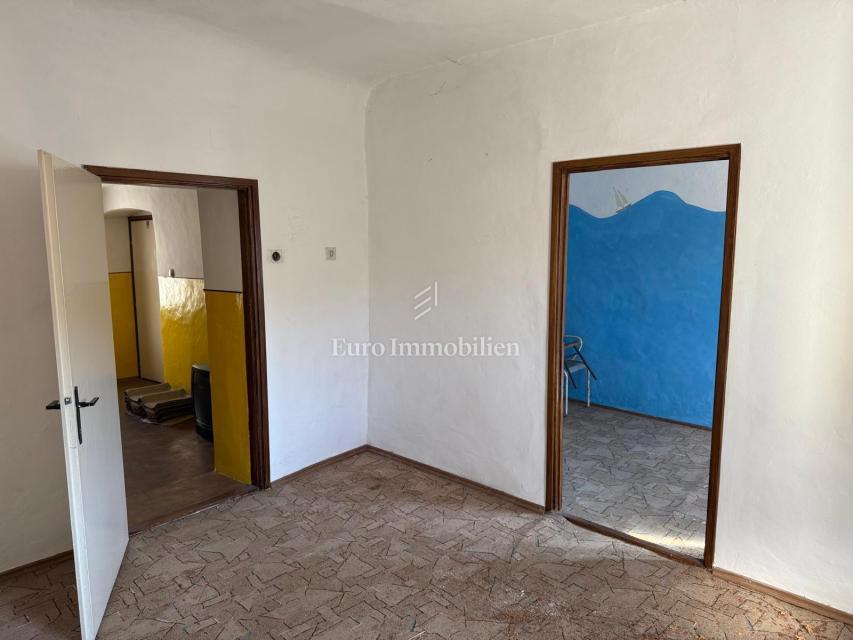Appartement À vendre - LIČKO-SENJSKA SENJ