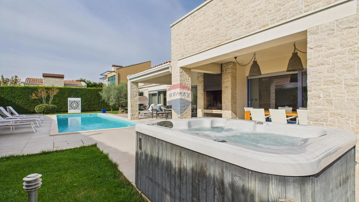 Haus Zu verkaufen - ISTARSKA SVETI LOVREČ