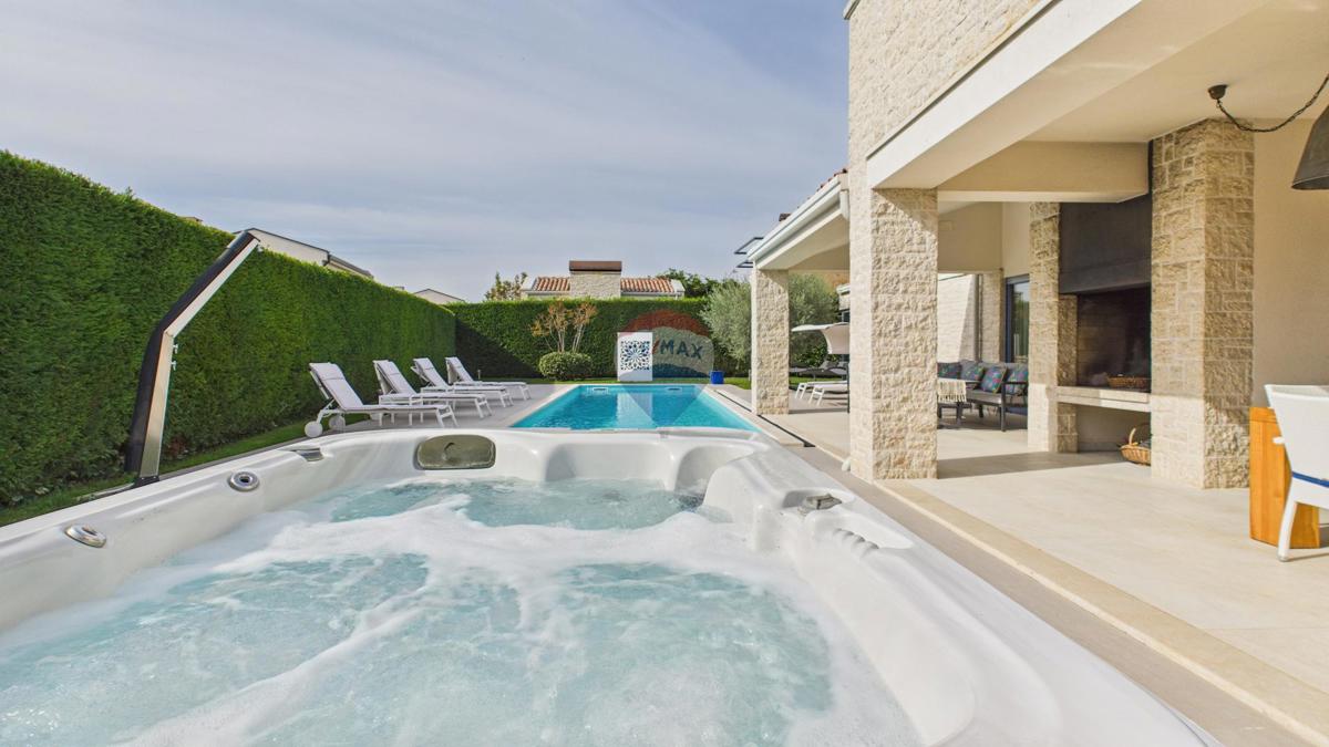 Haus Zu verkaufen - ISTARSKA SVETI LOVREČ