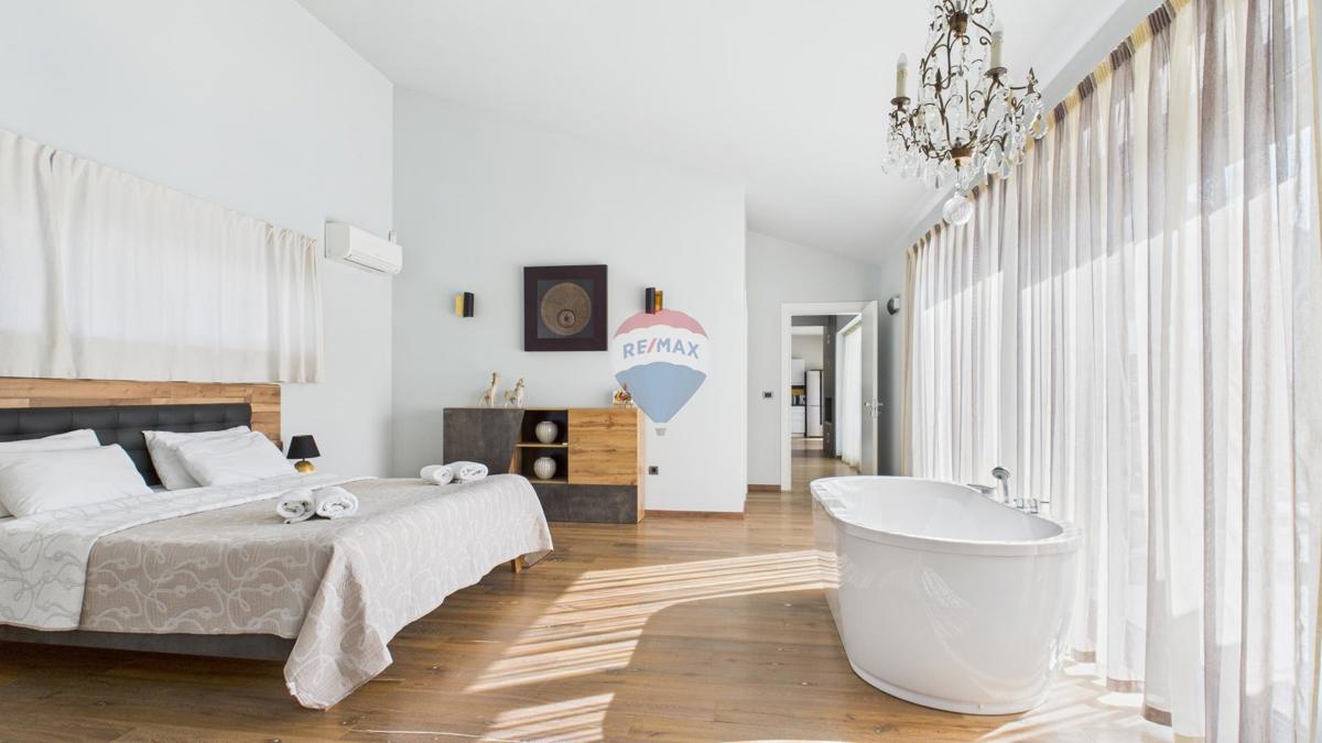 Haus Zu verkaufen - ISTARSKA SVETI LOVREČ