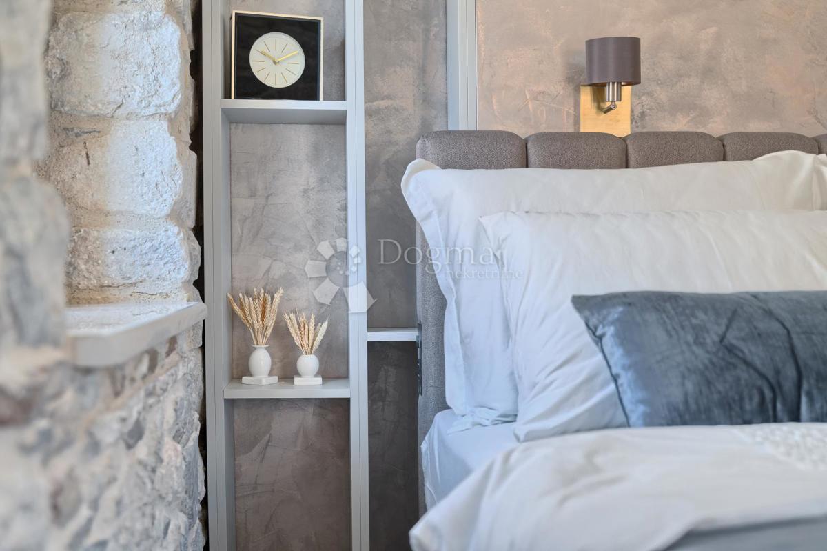 Flat For sale - SPLITSKO-DALMATINSKA SPLIT