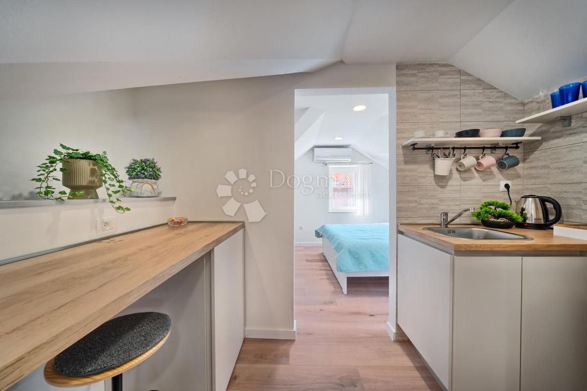 Flat For sale - SPLITSKO-DALMATINSKA SPLIT