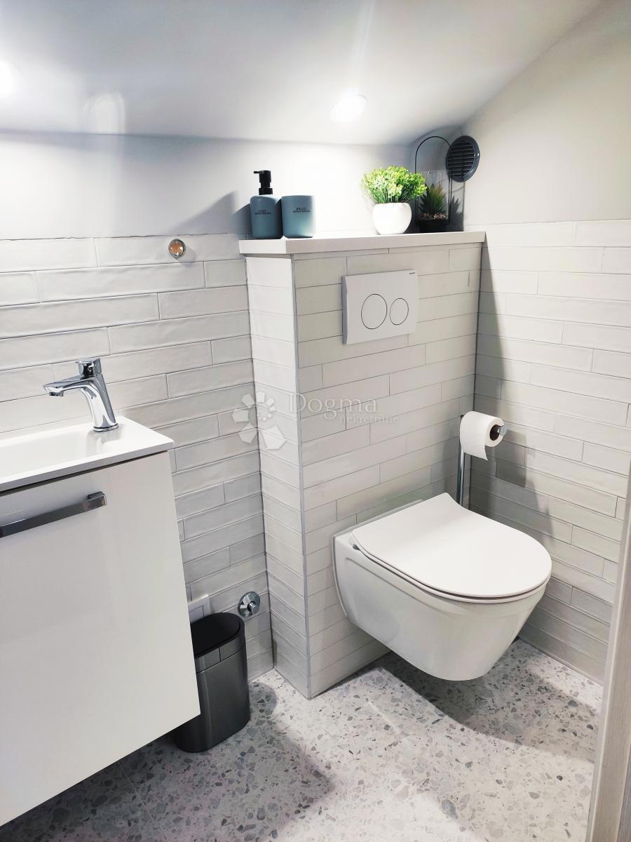 Flat For sale - SPLITSKO-DALMATINSKA SPLIT