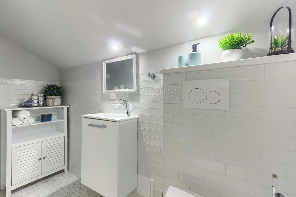Flat For sale - SPLITSKO-DALMATINSKA SPLIT