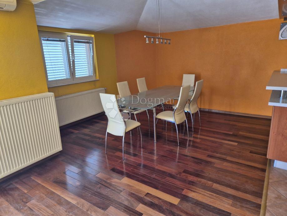 Mieszkanie Na sprzedaż - SPLITSKO-DALMATINSKA SEGET