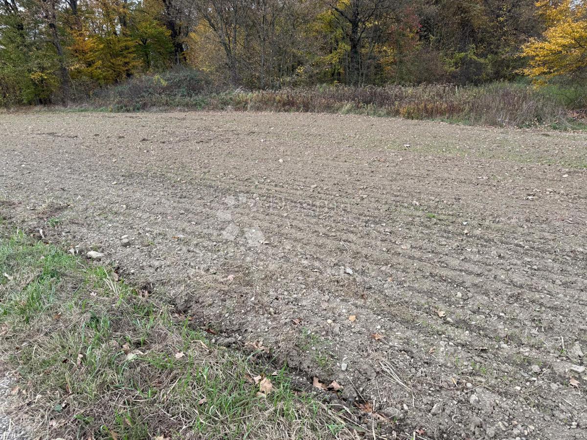 Zemljište Na prodaju - VARAŽDINSKA VARAŽDIN