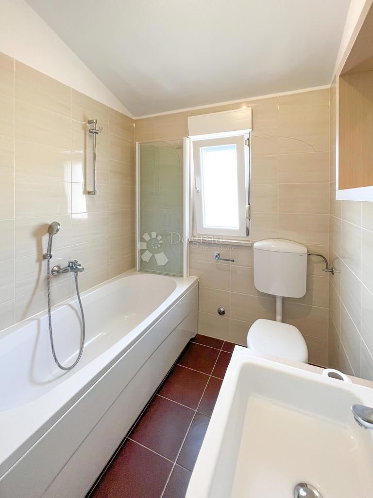 Apartma Na predaj - SPLITSKO-DALMATINSKA TROGIR