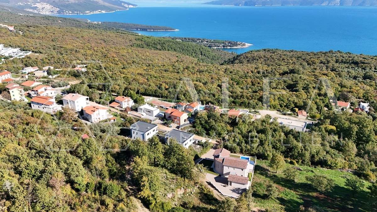 Land For sale - ISTARSKA RAŠA