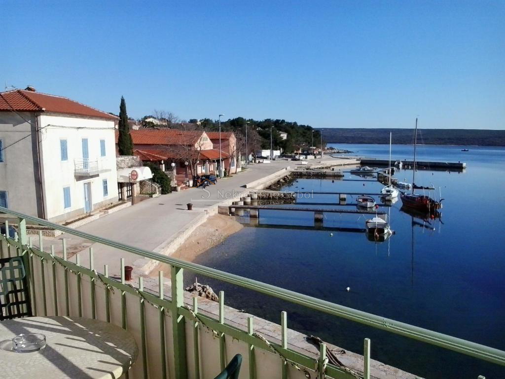Locaux commerciaux À vendre - PRIMORSKO-GORANSKA MALI LOŠINJ