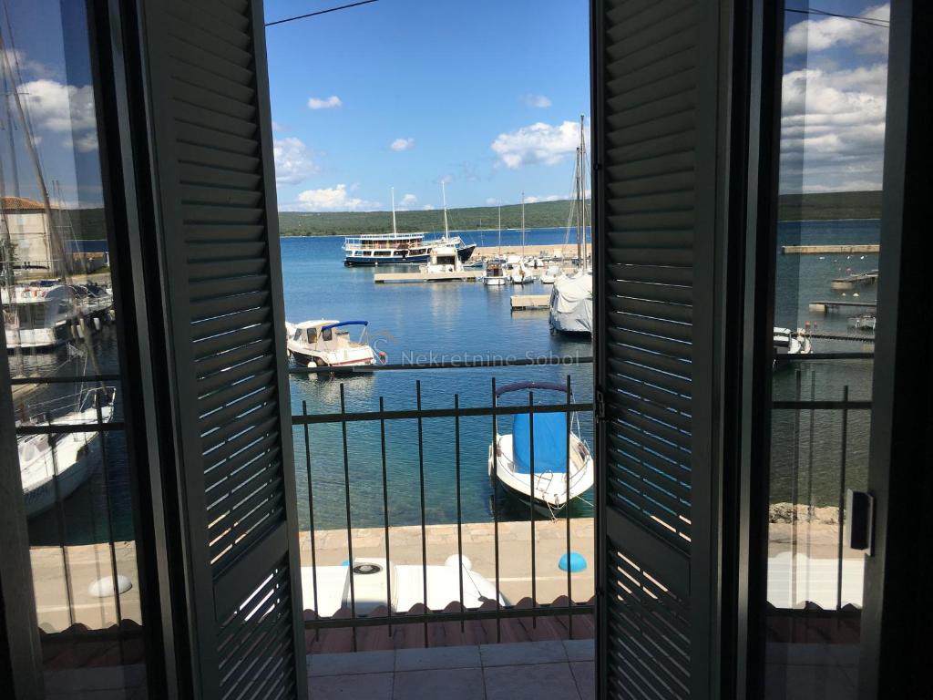 Locaux commerciaux À vendre - PRIMORSKO-GORANSKA MALI LOŠINJ
